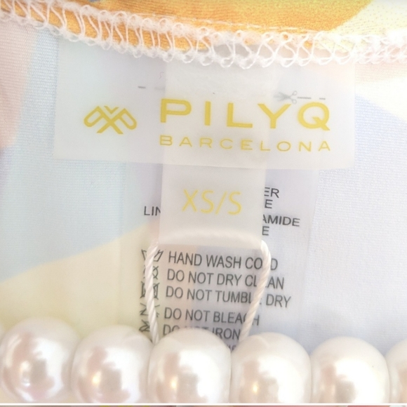 Pilyq Geo Catalina Tank Cover-Up Tankini Top NWT - Picture 8 of 8